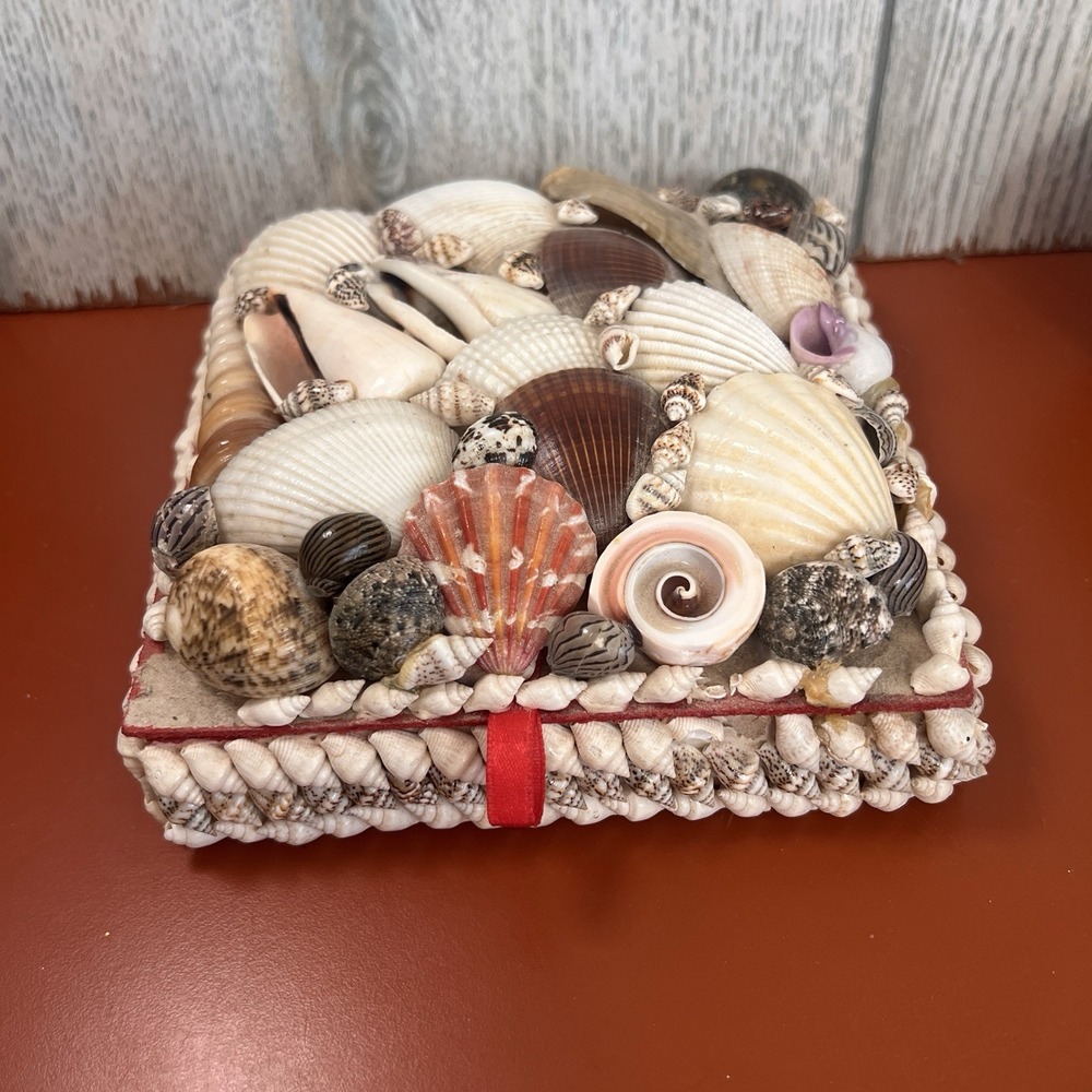 Vintage Seashell Covered Lidded Trinket Jewelry Box Red Lining 5"x 2.5"x 3"